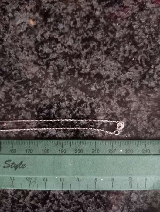 VINTAGE 925 SILVER CHAIN  WITH PENDANT
