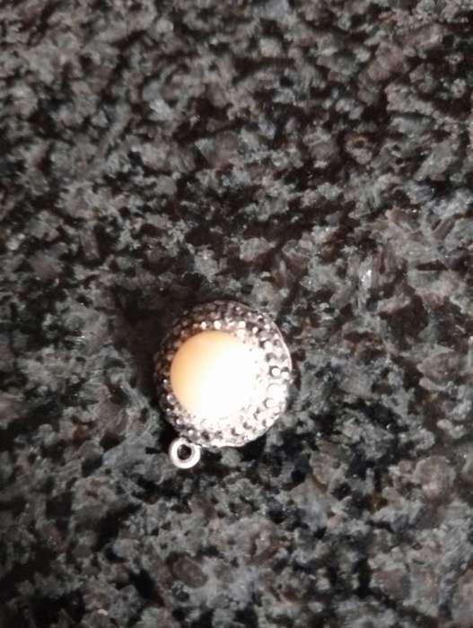 VINTAGE 925 SILVER MOTHER OF PEARL AND MARCASITE STERLING SILVER PENDANT
