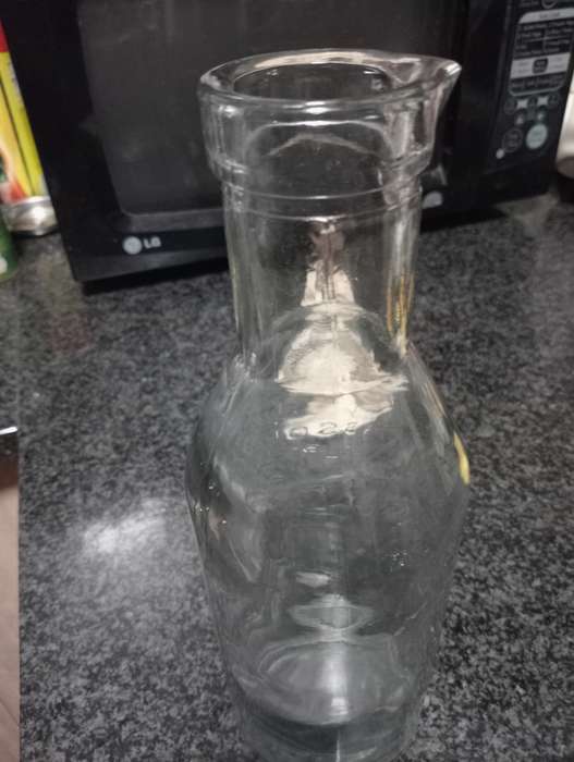 VINTAGE ABSOLUTE PURE MILK GLASS HOLDER