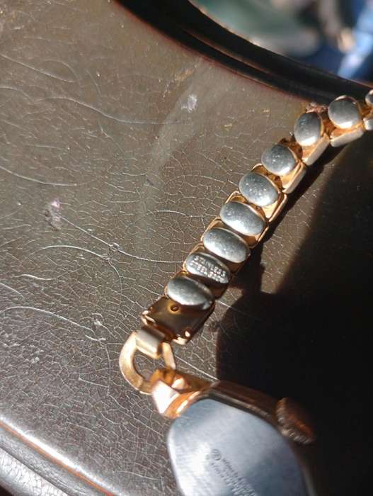 VINTAGE ORIS HEART SHAPE WATCH