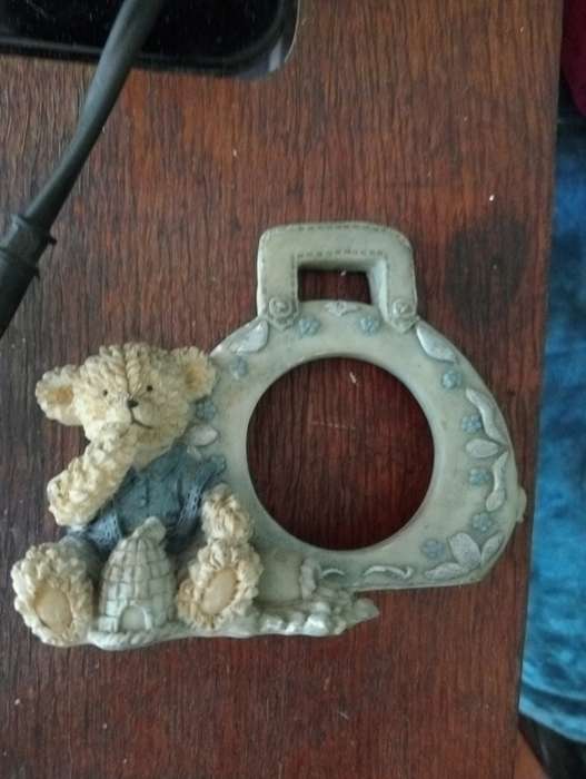VINTAGE SMALL PHOTO FRAME