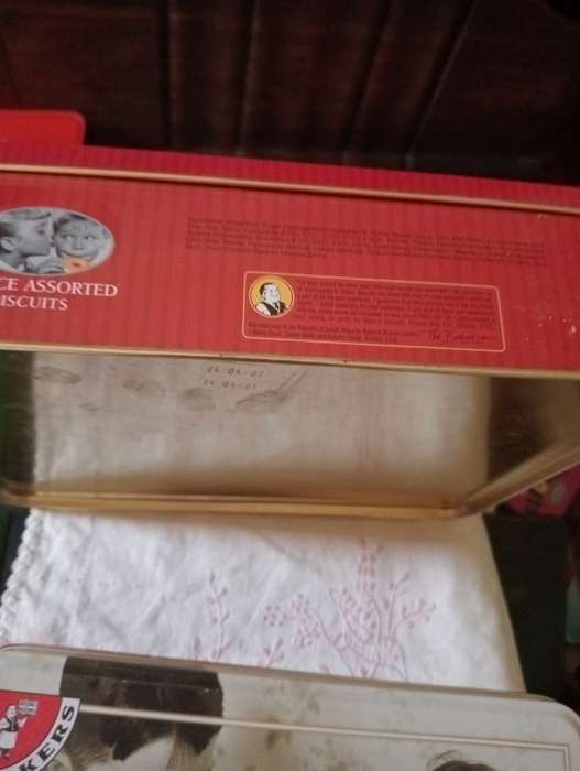 VINTAGE BAKERS ASSORTED BISCUITS 150 YEARS