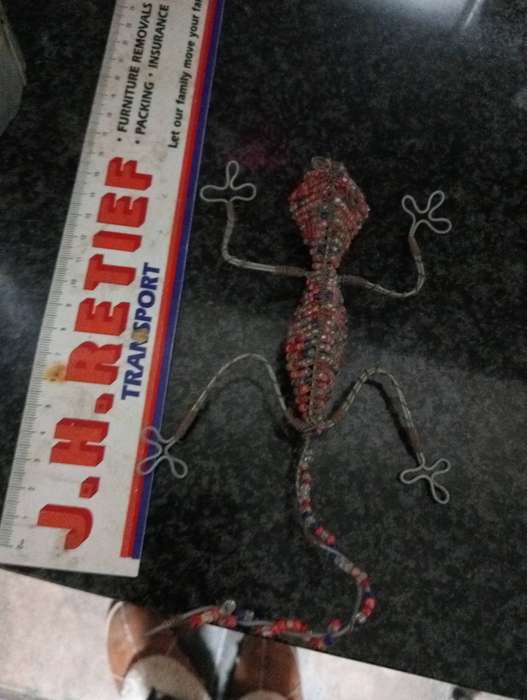 VINTAGE BEADED WIRE LIZZARD
