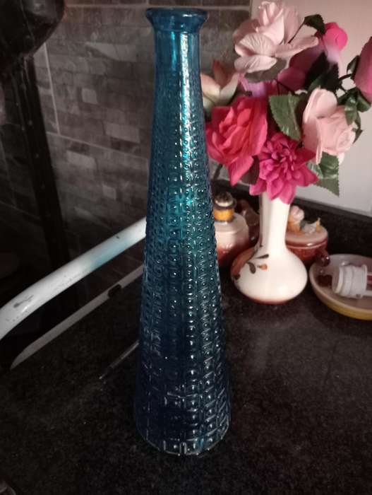 VINTAGE BLUE EMPOLI DECANTER MADE IN ITALY