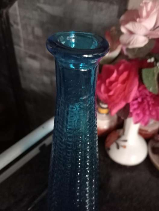 VINTAGE BLUE EMPOLI DECANTER MADE IN ITALY