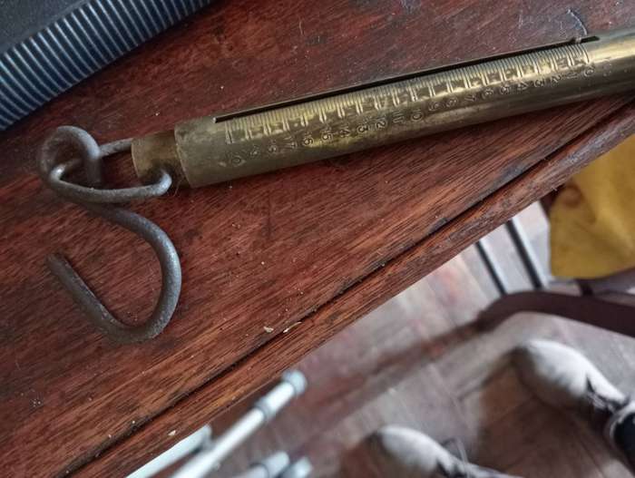 VINTAGE BRASS HANGING SCALE MADE IN ENGLAND