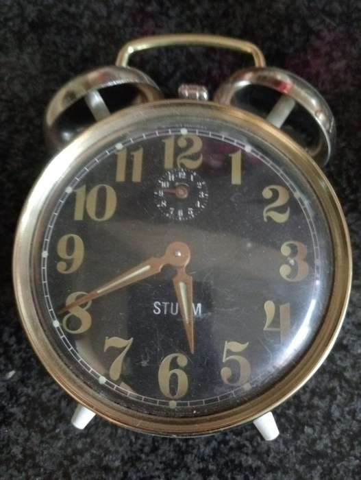 VINTAQGE BRASS STURM ALARM CLOCK