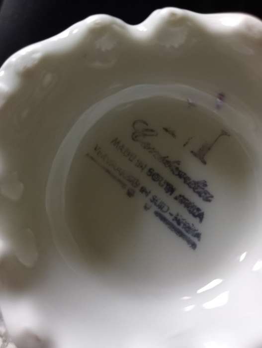 VINTAGE CONSTANTIA  FINE PORCELAIN MILK JUG SUGAR POT AND TEAPOT