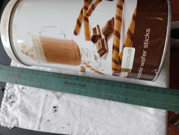 VINTAGE DLICIOUS STICK TIN
