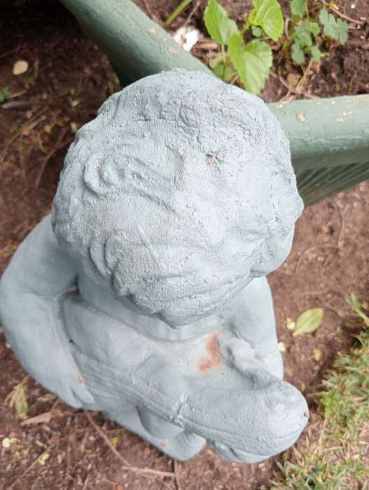 VINTAGE GARDEN BOY  STATUE