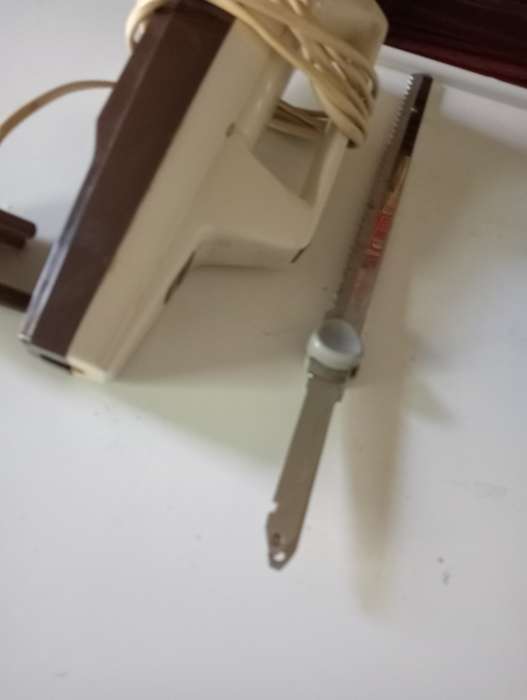 VINTAGE MAULINEX ELECTRIC KNIFE