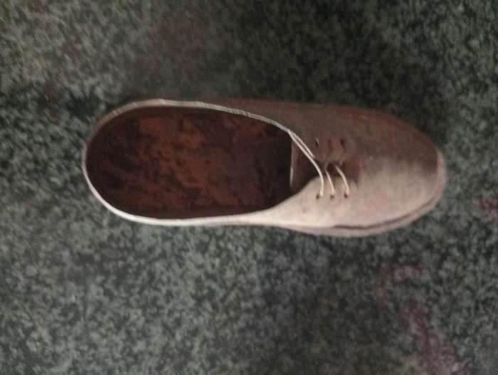 VINTAGE METAL KIDS SHOE