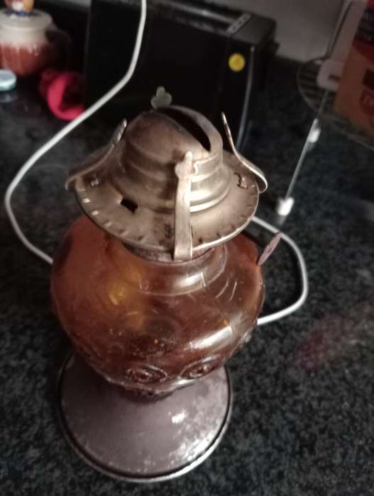 VINTAGE PARAFIEN LAMP WITH BRASS