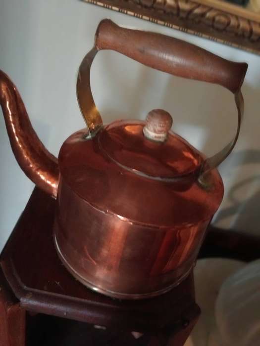 VINTAGE RED COPPER KETTLE