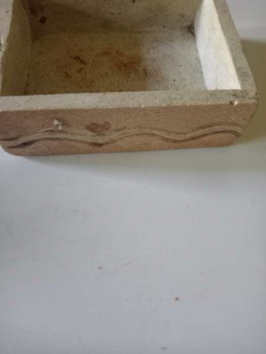 SMALL VINTAGE MARBLE HOLDER