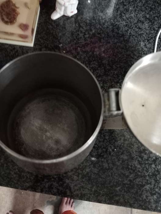 VINTAGE STAINLESS STEEL TEAPOT