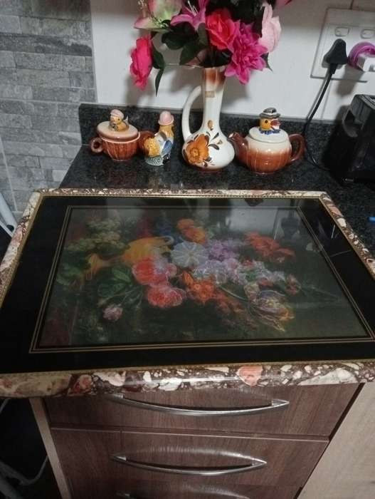 ANTIQUE FRAME WITH BEAUTIFULL PRINT  WITH GLASS