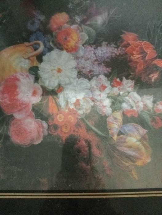 ANTIQUE FRAME WITH BEAUTIFULL PRINT  WITH GLASS