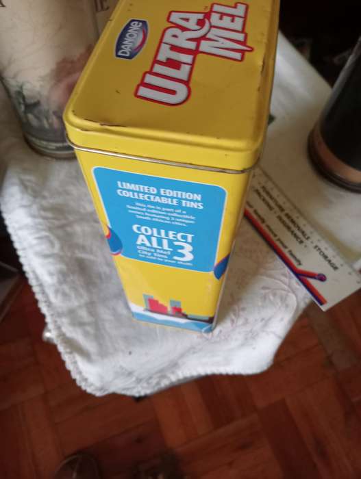 VINTAGE ULTRAMEL TIN