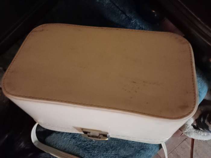 VINTAGE VANITY CASE