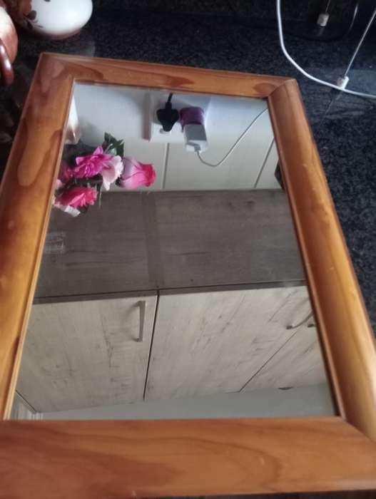 VINTAGE MIRROR
