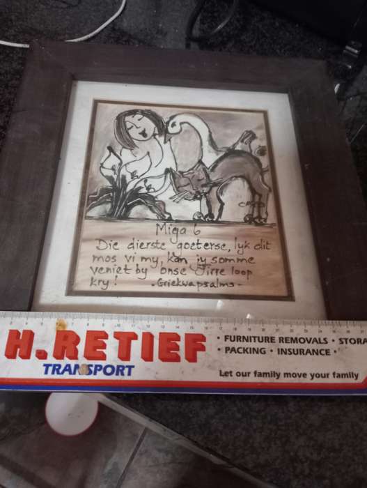 VINTAGE  WODEN FRAME WITH PHOTO AND GLASS