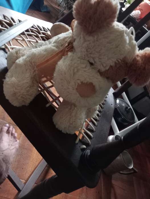 VINTAGE STUFFED PEEKO DOG
