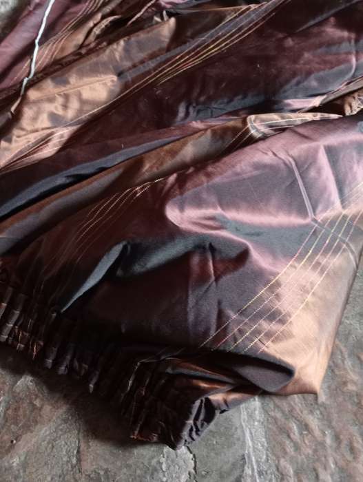 2 VINTAGE LINED CURTAINS