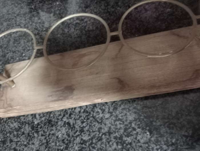 VINTAGE IRON STAND HOLDER FOR SMALL HOLDERS