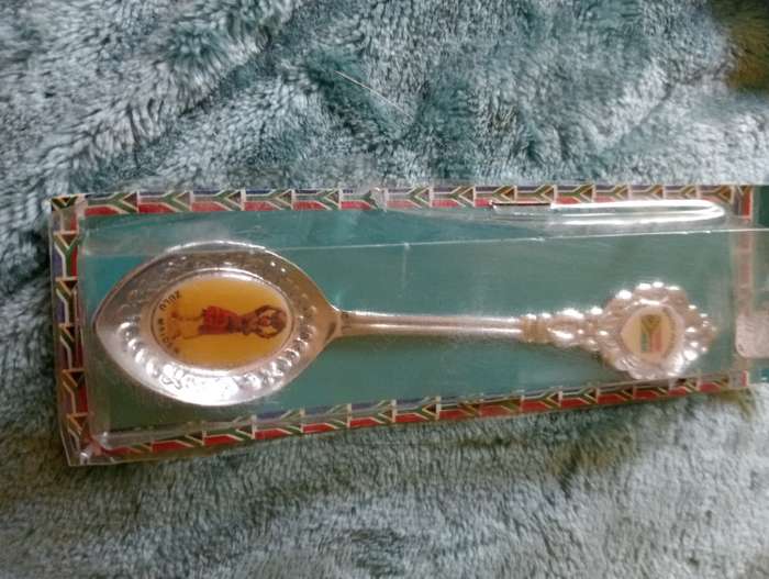 VINTAGE ZULU  MAIDEN SOUTH AFRICA SPOON