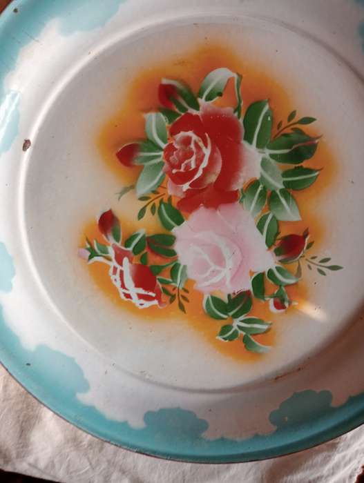 ANTIQUE BIG ENAMEL TRAY
