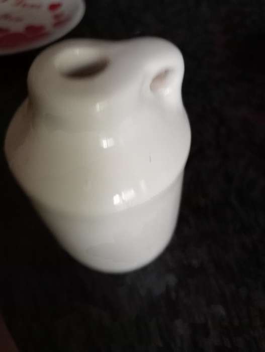 VINTAGE COLLECTABLE BAR HOLDER