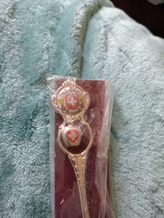 VINTAGE COLLECTABLE SILVERPLATED SPOON