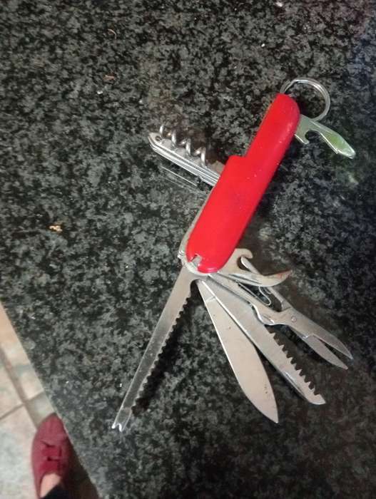 VINTAGE JOHN BENSON KNIFE