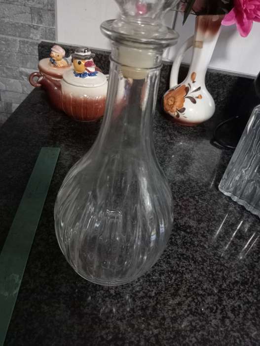 VINTAGE DECANTER