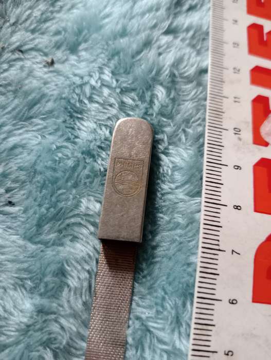 VINTAGE PHILLIPS NAIL FILE
