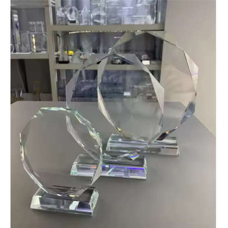 Octagon Glass Crystal Award Trophy with Gift Box Medium 15×17 cm