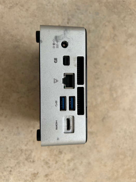 Intel NUC (Intel i3, 500GB HDD & 4GB RAM)
