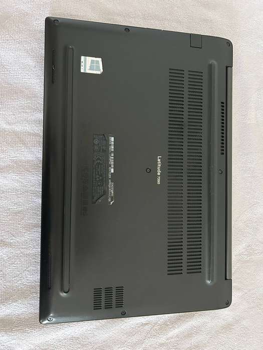 Dell Latitude 7390 -> Core i5-8350U / 8GB RAM / 256GB SSD / Windows 11 PRO