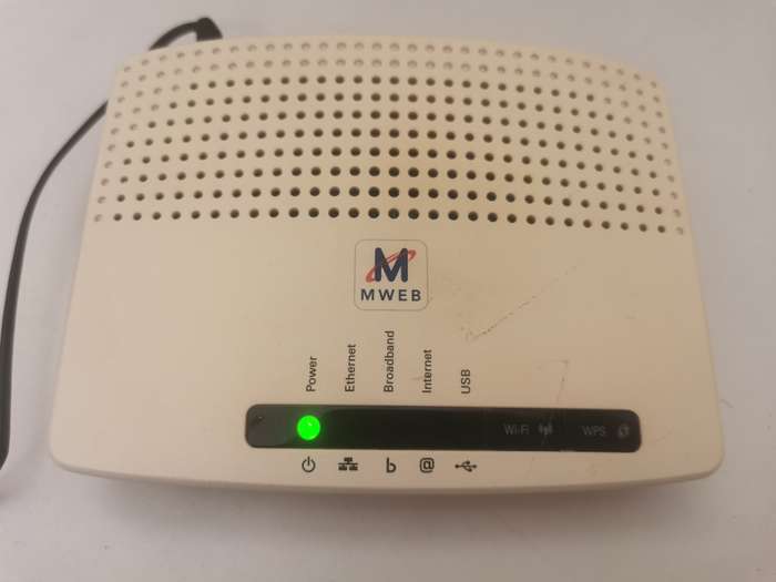 MWeb Technicolor TG588v Wireless Fibre Router (no sim)