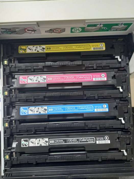 HP Color LaserJet CP1215 Colour Laser Printer