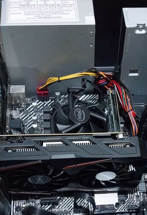 INTEL Core i5 11-GEN 4.4 GHz Gaming Desktop