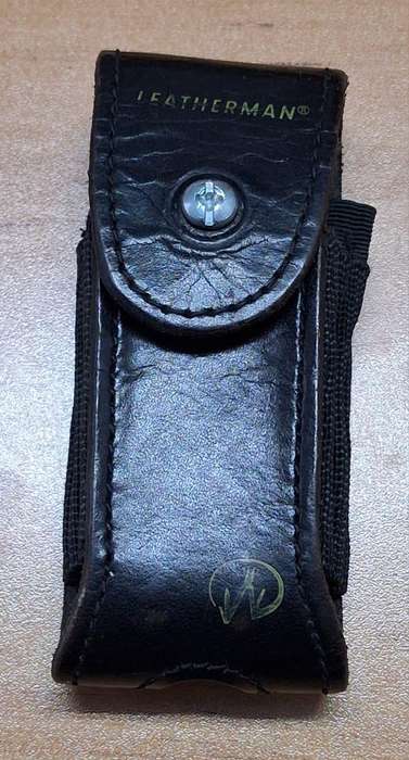 Leatherman Wave with Used Pouch