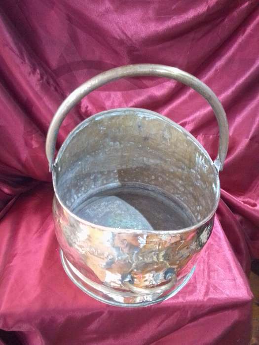 Large Victorian Hammered Brass Coal Bucket