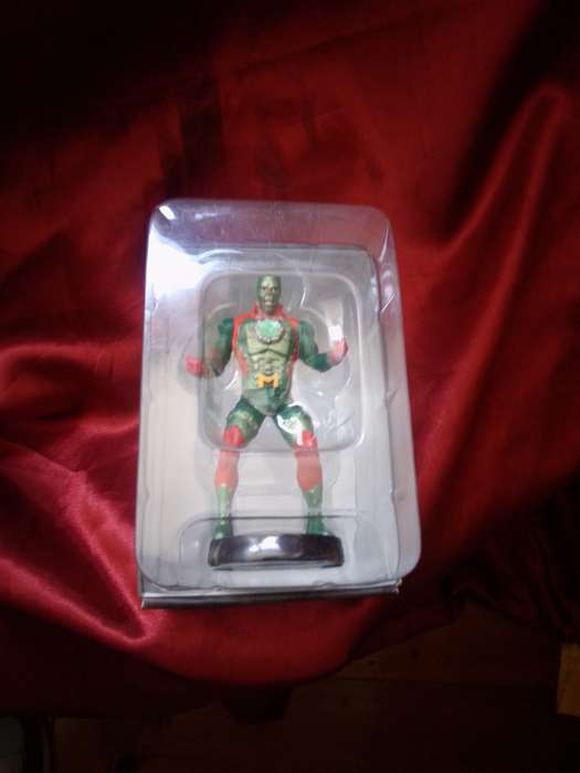 DC Comics Metallo Boxed Figurine