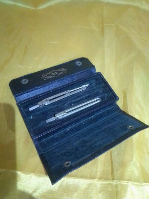 Vintage International Correspondence Schools London Math Set