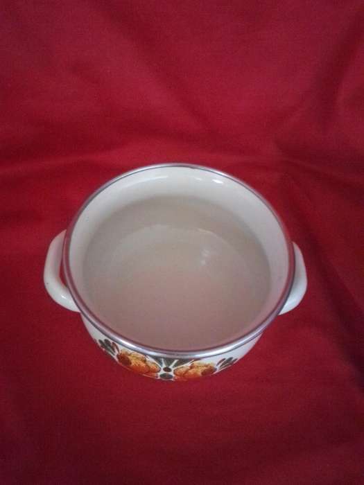 Enamel Sauce Pot