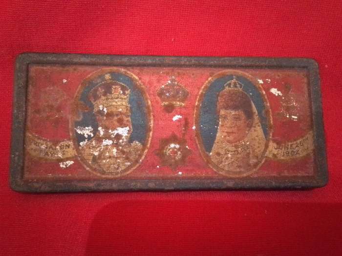 Rowntree & Co Ltd 1902 Coronation Tin