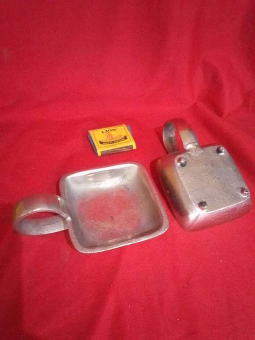 2 X Metal Candle Holders with Handles