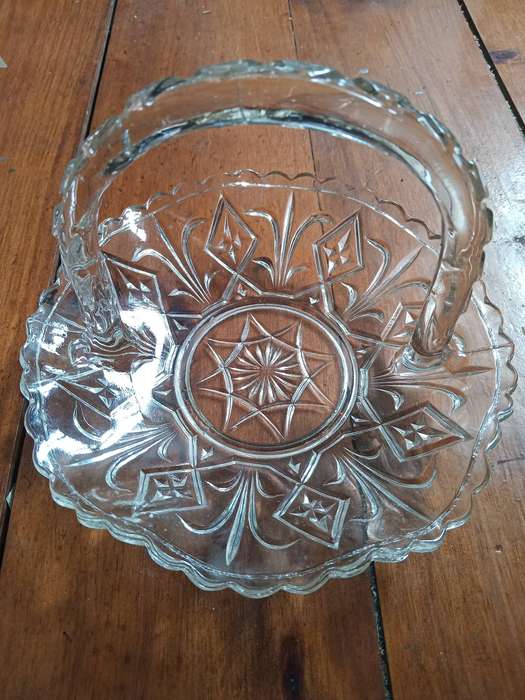 Vintage / Retro Glass Fruit Dish